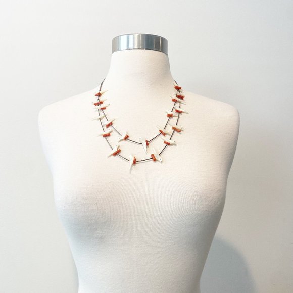 561 Vintage Zuni Carved Coral Mother of Pearl Two-strand Bird Fetish Necklace - Picture 1 of 7